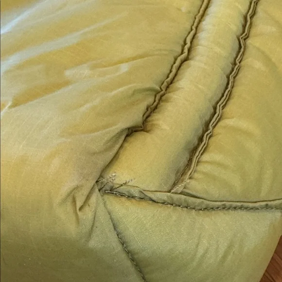 Baggu Puffy Mini Tote pistachio EUC - Picture 5 of 8